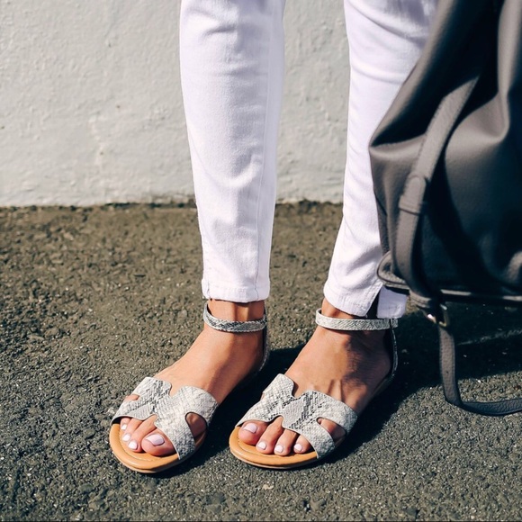 CLEARANCE SALE-FIRM‼️ Lily Sandal-Snakeskin - Picture 7 of 8